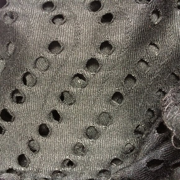 Joseph Ribkoff Womens Sleeveless Top Blouse Sz 8 Black Wire Collar Eylet Fabric - Picture 5 of 6